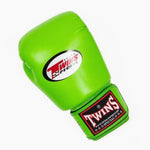 Muay Thai Handschuhe Twins Special BGVL3 Limette