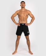 MMA Shorts Venum Anwärter