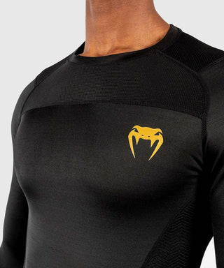 Rashguard Venum G-Fit Nero-oro maniche lunghe