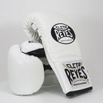 Boxhandschuhe Cleto Reyes Safetec CB4 Weiß mit Schnürsenkeln